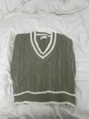 ライトグリーン 緑 ニット ベスト