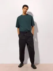 UNIQLO(ユニクロ) u ワイドフィット ジョガー パンツ （ S ）