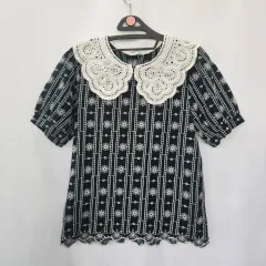 サリー レース襟 エンブロイダリー 後ろボタン ブラウス フリーサイズ