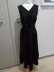 クラシック ムード 黒 ダブルボタン プリーツ ワンピース