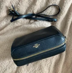 COACH(コーチ) バッグ ブラック クロスバッグ