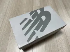 Kith x newbalance 990v2 出品