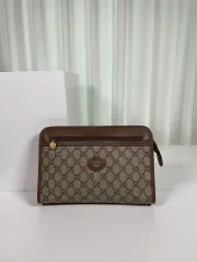 GUCCI(グッチ) ジャガード クラッチ (男女兼用)