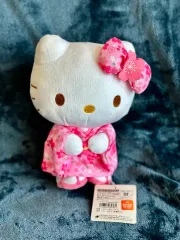 Sanrio HELLO KITTY 桜 着物 ぬいぐるみ S 出品