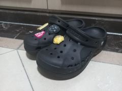 クロックス (230)