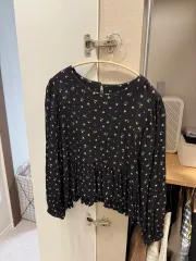 メロイ・マーケット フラワーブラウス