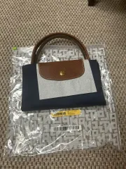 Longchamp(ロンシャン) または ル プリアージュ オリジナル M トップハンドルバッグ