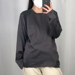 THE NORTH FACE(ザノースフェイス) グレー 長袖Tシャツ 100 250204