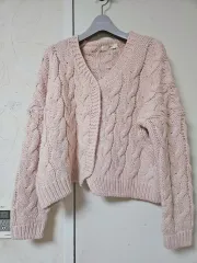 ピンク クロップド ケーブル編み カーディガン