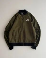 Nike(ナイキ） ナイロン ジャケット L