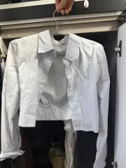 クロップドシャツ(ライトブルー)