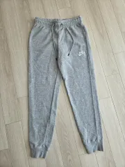 ナイキ ジョガーパンツ