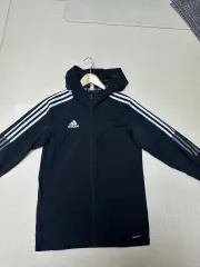adidas(アディダス) ウィンドブレーカー