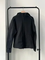 adidas(アディダス) ジップアップパーカー フード付き