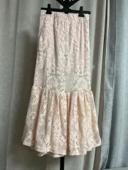 可愛らしいレイ ロングスカート