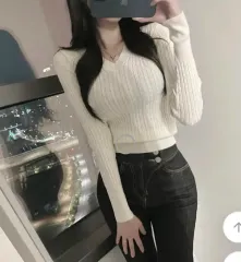 ケーブル編み Vネックニット アイボリー