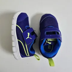 PUMA プーマ ベイビー ブルー バックル スニーカー 130