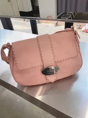 FENDI(フェンディ) ステッチ マンマバケット