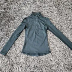 ナイキ プロ ハイパーウォーム ロングスリーブ ランニングTシャツ/レディース(80)/ST1339