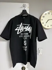 STUSSY(ステューシー) ワールドツアー Tシャツ 黒 2023