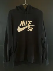 Nike(ナイキ） sb フード付きTシャツ