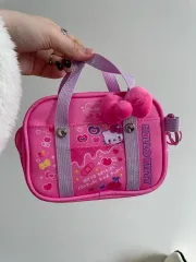 ハローキティ バッグ型ポーチ