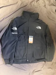 Supreme(シュプリーム) THE NORTH FACE(ザノースフェイス) コンバーチブル ジャケット M サイズ 宅配便 70 1万ウォン