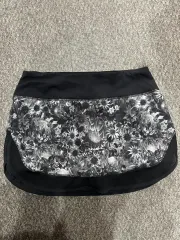 (尊重保証 (ベストコンディション) lululemon（ルルレモン） キュロット スカート