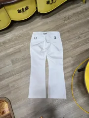 アディダスブーツカット