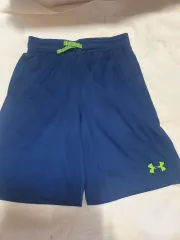 UNDER ARMOUR アンダーアーマー ハーフパンツ (新品)