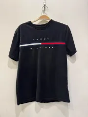 173 Tommy Hilfiger(トミーヒルフィガー) Tシャツ