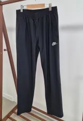 NIKE ベンチュリ 機能性 トレーナー ストレートパンツ (ユニセックス)