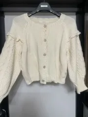 アイボリー フリル カーディガン 販売しています