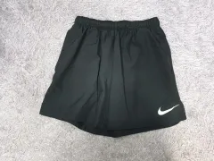 Nike(ナイキ） ハーフパンツ ドライフィット 挑戦者 ランニング ショートパンツ 黒 s
