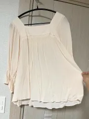 スクエアネック 華奢 ブラウス