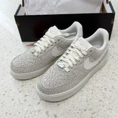 ナイキ エアフォース 1 07 プレミアム 235