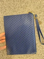 トミーヒルフィガー クラッチバッグ