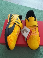 PUMA(プーマ) サッカーシューズ 新品 235