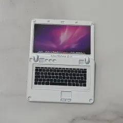 未使用新品マックBOOK エア ノートBOOK ミニチュア (白 COLOR)