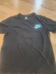 Nike(ナイキ） Tシャツ