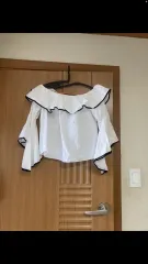 ザラフリルブラウス