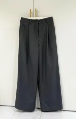 ハイウエスト スラックス (+ スカイブルー ブラウス 追加)