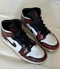 245) ナイキ エア ジョーダン 1 SE インフラレッド ミッド ヴィンテージ シカゴ