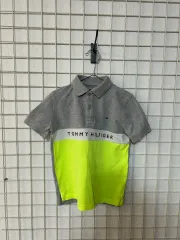 Tommy Hilfiger ジュニア カラーTシャツ 7歳