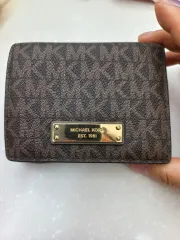 MICHAEL KORS(マイケル・コース) 二つ折り財布