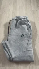 Nike(ナイキ） テックフリース パンツ
