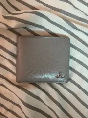 Vivienne Westwood(ヴィヴィアン・ウエストウッド) 財布
