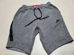 Nike(ナイキ） テックフィット ショートパンツ ハーフパンツ m ポール 1162