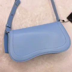 新品 空 バゲット ショルダーバッグ