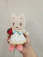 サンリオ マロンクリーム いちご新聞 ストロベリー新聞 50 記念日 人形